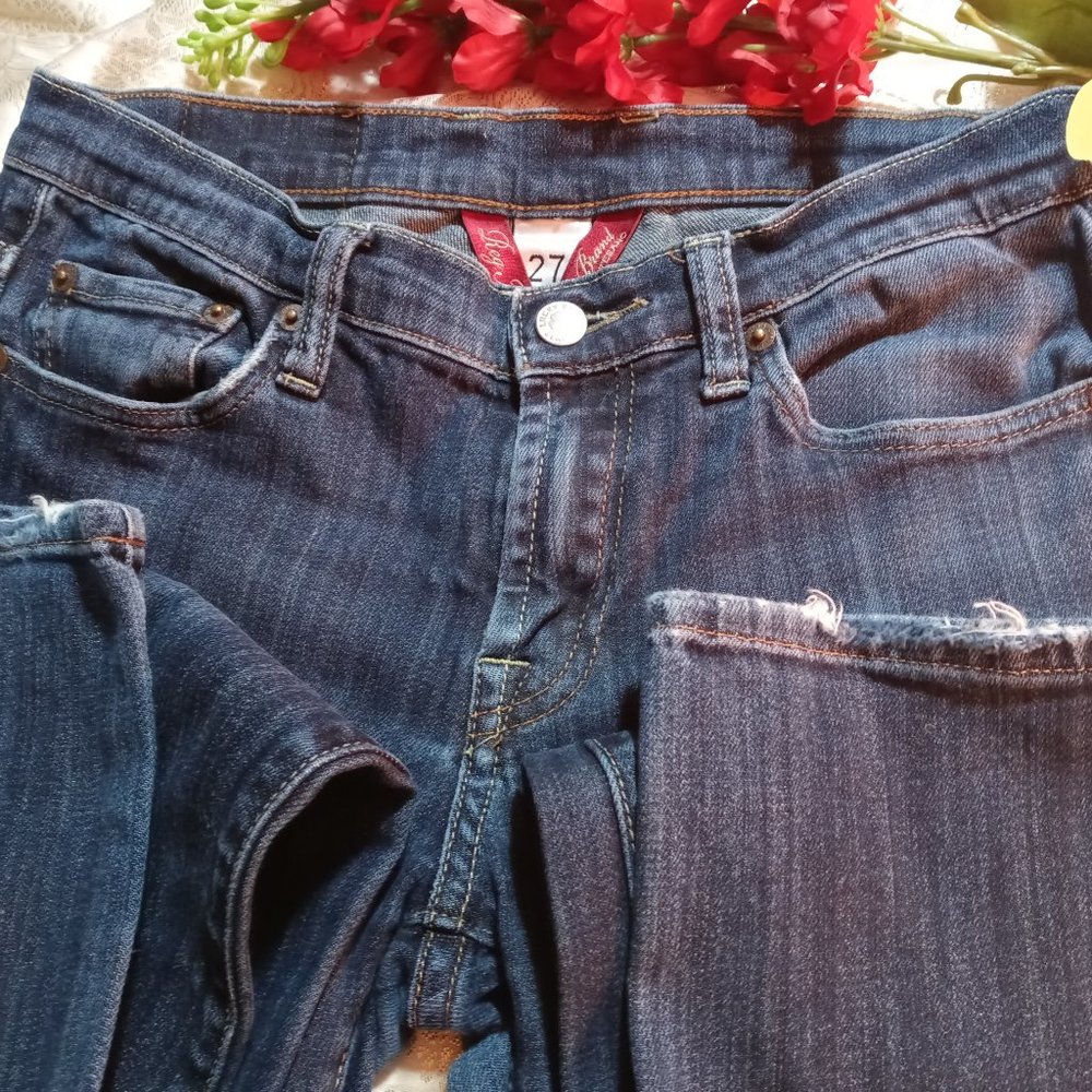 SZ 27 LUCKY WOMENS JEAN DENIM SUNDOWN STRAIGHT LEG DUNGAREE INSEAM 31 INCHES